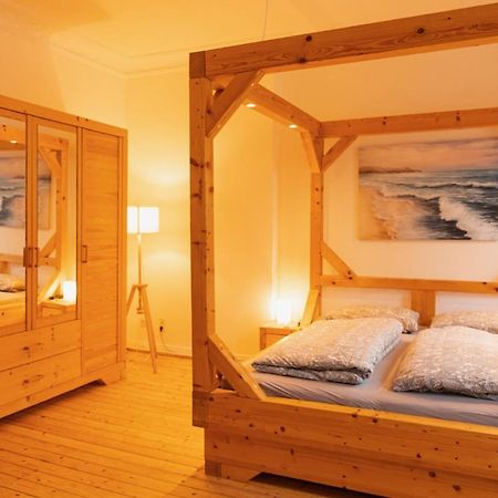 Up'N Swutsch Im Norden Am Meer Bremerhaven Luaran gambar